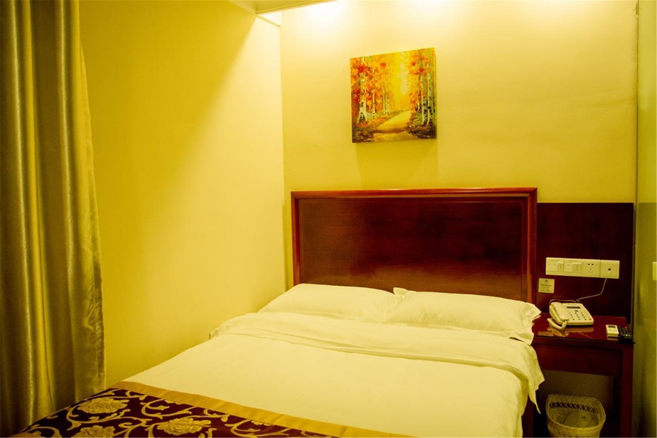 Greentree Inn Hotel Jianhe Subway Station North Palace Taiyuan Buitenkant foto